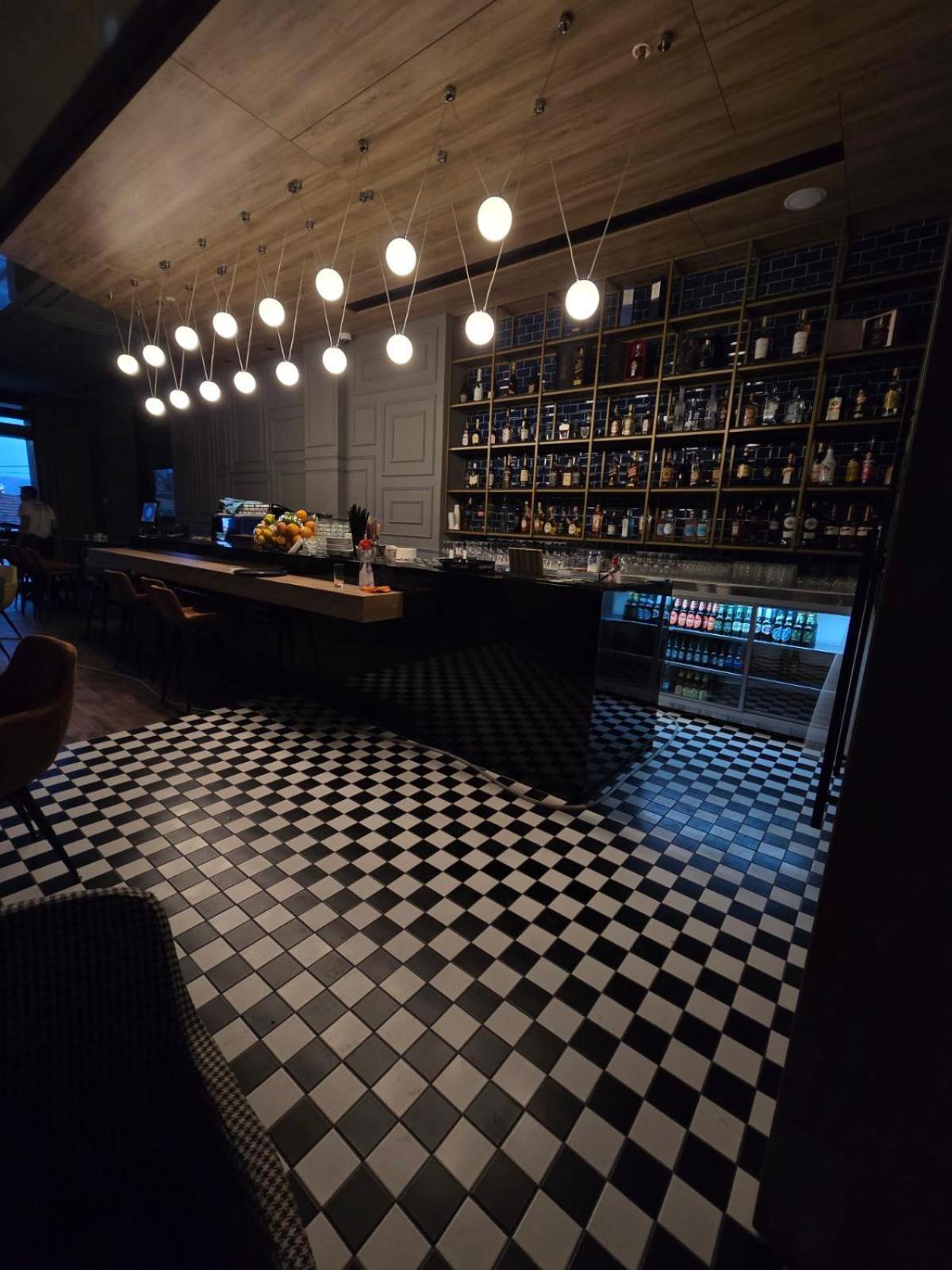 Hotel Vojvoda Putnik Vranje Buitenkant foto