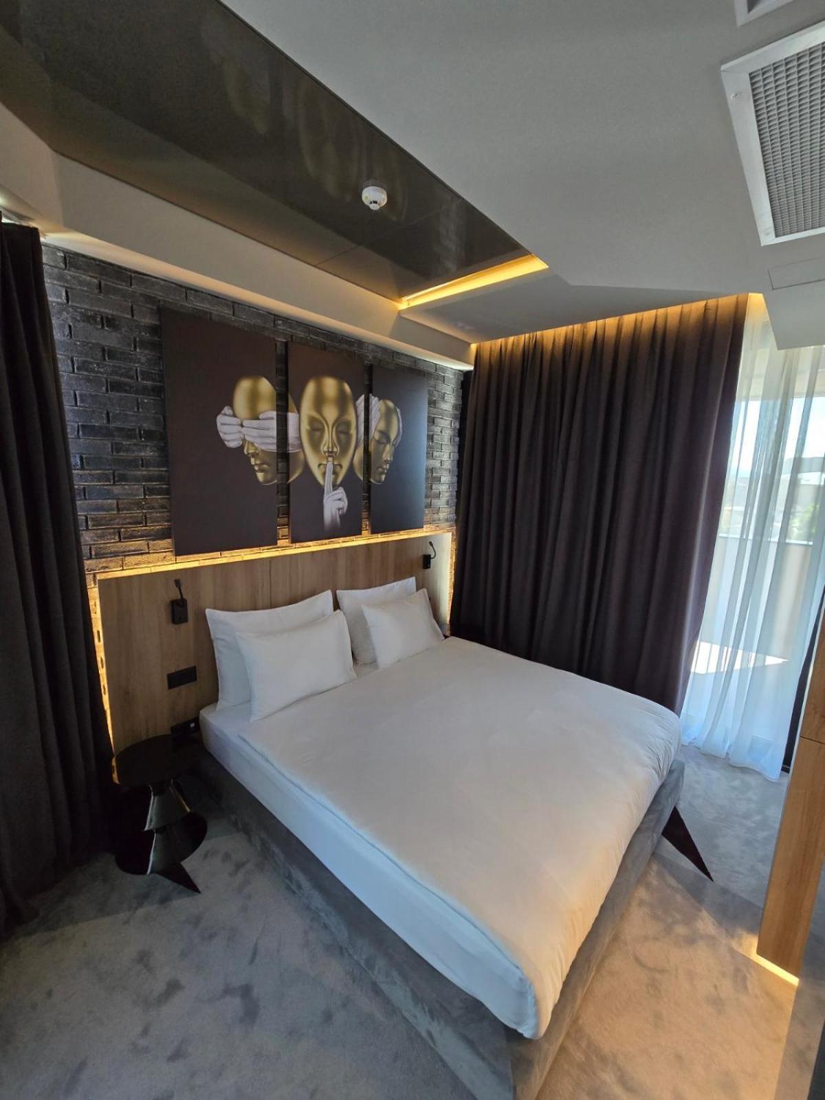Hotel Vojvoda Putnik Vranje Buitenkant foto
