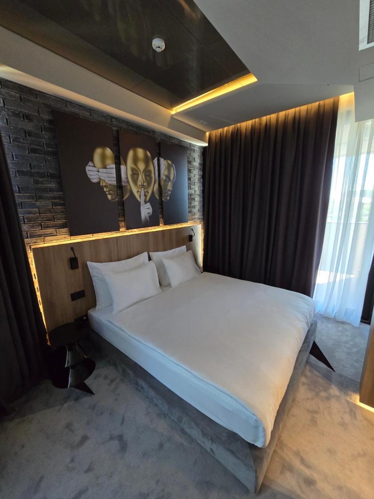 Hotel Vojvoda Putnik Vranje Buitenkant foto