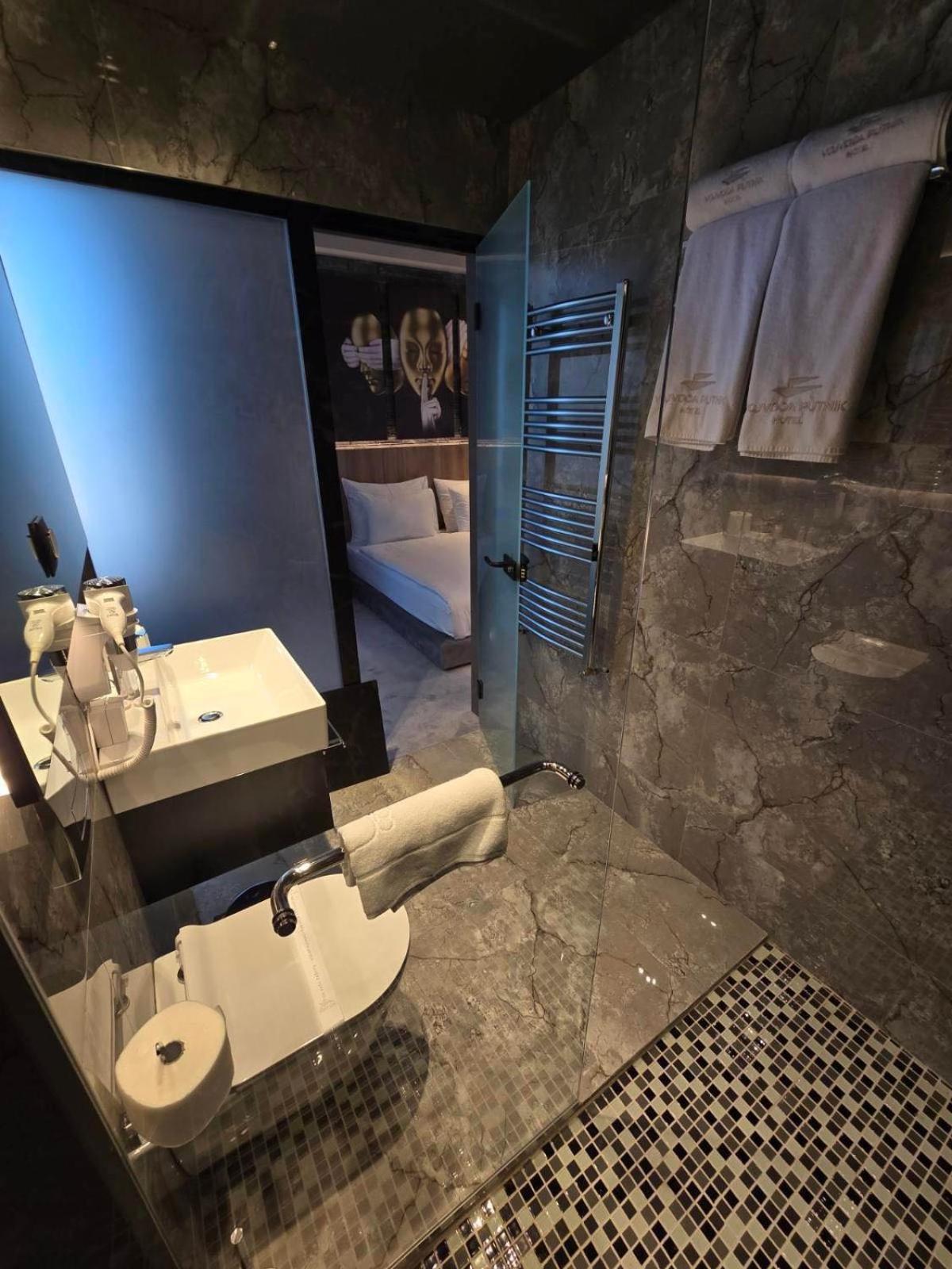 Hotel Vojvoda Putnik Vranje Buitenkant foto